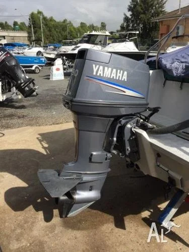 1989 Yamaha 90 HP 3 Cylinder Carbureted 2 Stroke 20" (Long Shaft) Outboard Motor
